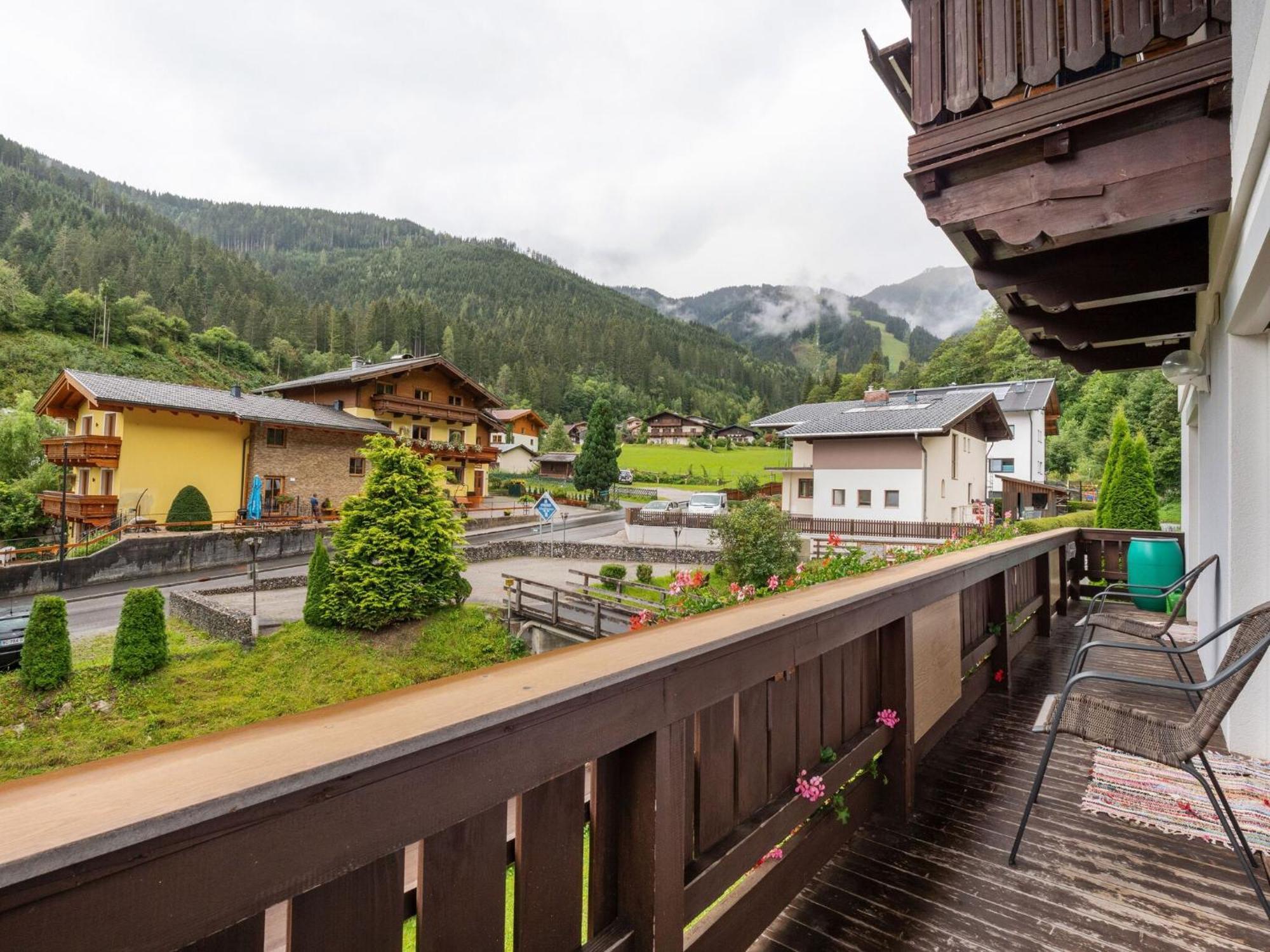 Beautiful Apartment in Zell am See near Ski Area Exterior foto